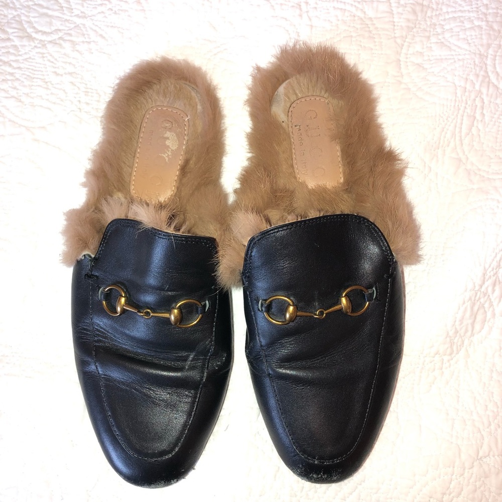 Fur-lined leather “Gucci” Loafer Slides